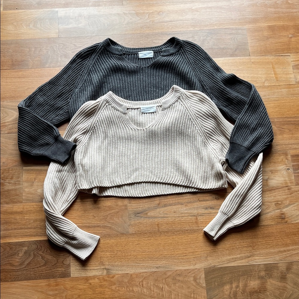 Women's Cropped, Ribbed Knit Sweater Bundle  - Charcoal Gray and Cream